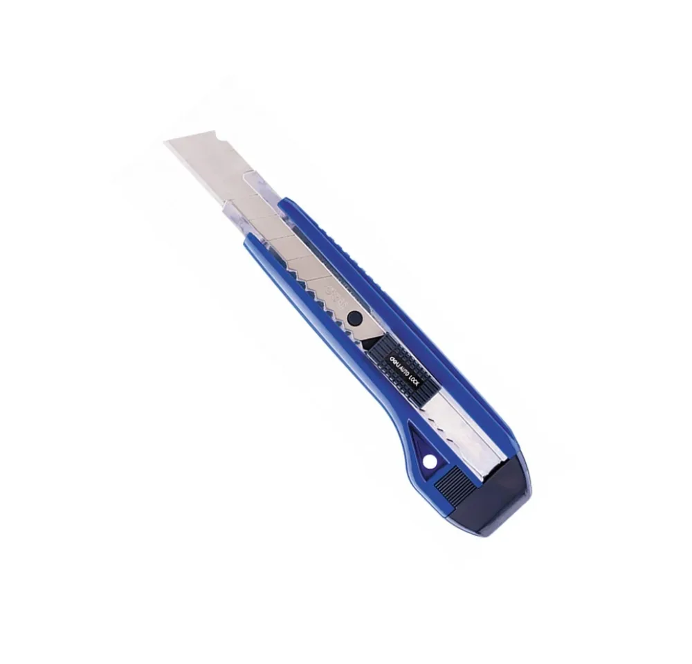 Bıçaq orta 18mm plastik